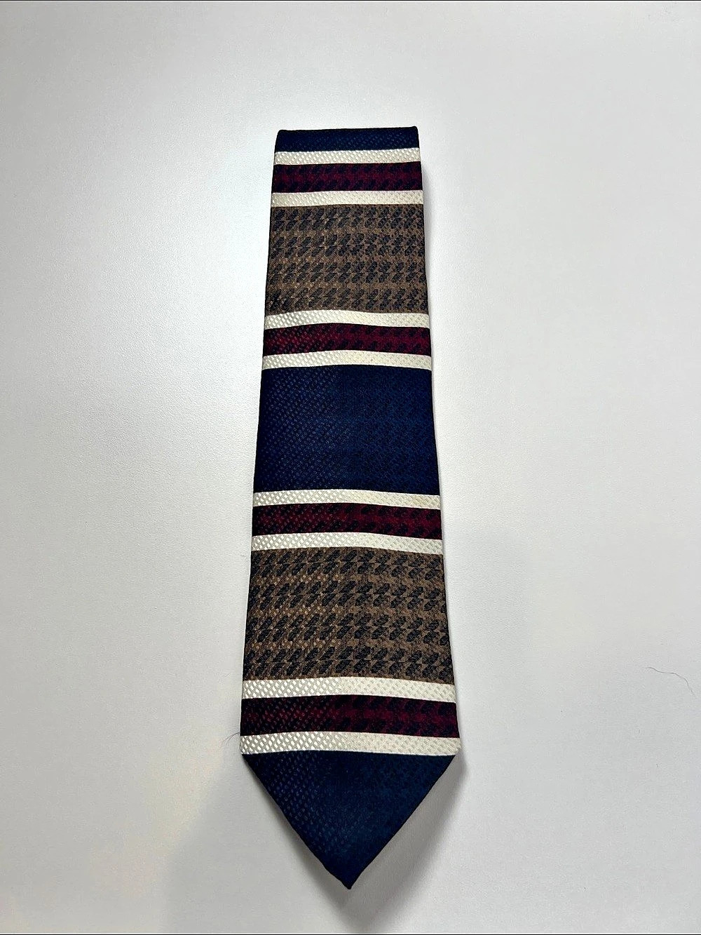 Vintage Duck Head Geometric Pattern Tie in Blue & Brown Like New Imported Silk